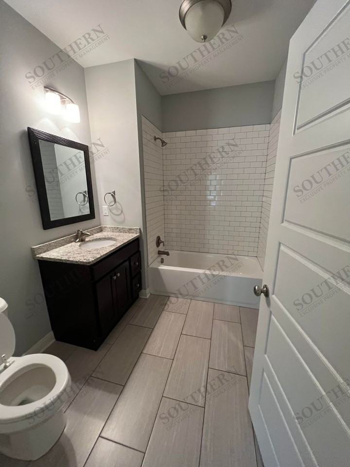 Mt Victor Estates Apartments 161 Old Lovers Ln, Bowling Green, KY