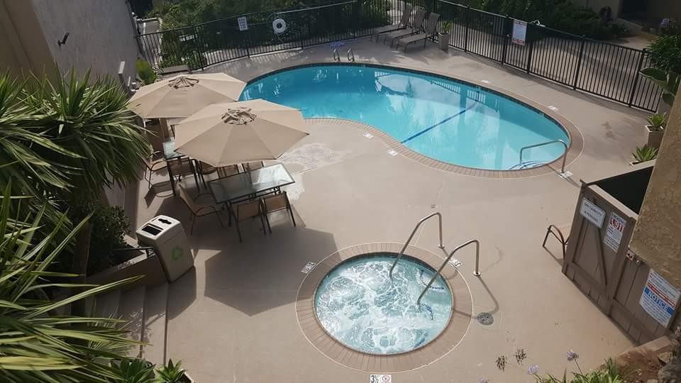 1370 Calle Jules - Photo 3 of 23