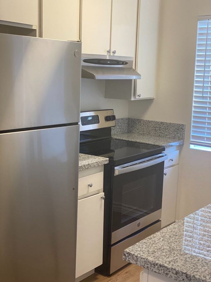 1370 Calle Jules - Photo 6 of 23