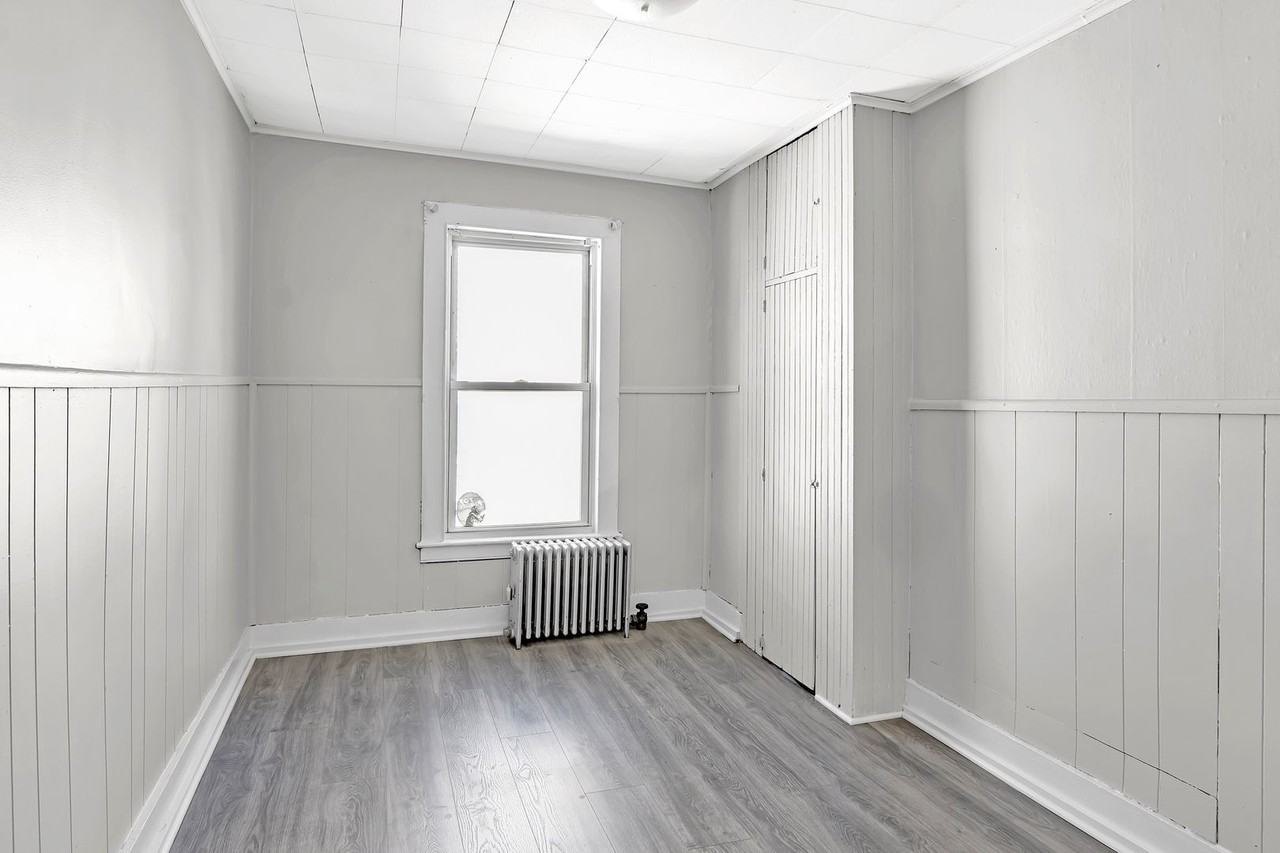 89 1st Ave - Photo 3 of 19