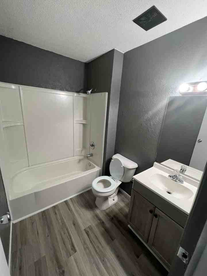 Vue on Fox Hollow - Photo 5 of 16