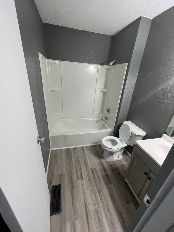 Vue on Fox Hollow - Photo 6 of 16