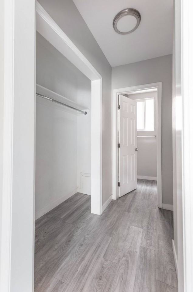 Kenmore Commons - Photo 3 of 18