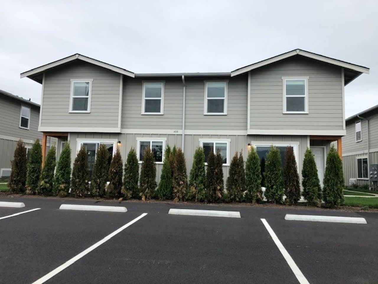 404-412 Front Street - Photo 2 of 29