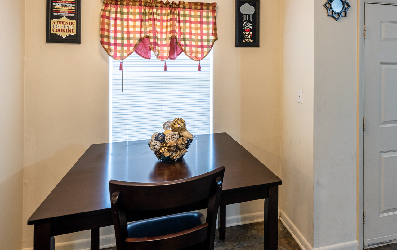 University North III - Photo 3 of 14