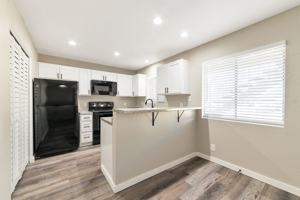 featured image of 2726 E Beck Ln