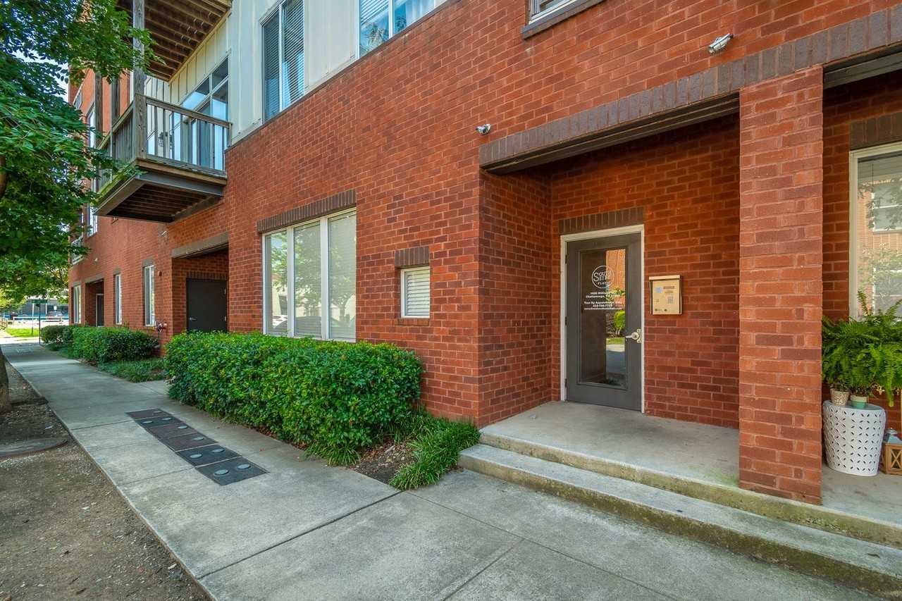 Southside Flats - Photo 2 of 21