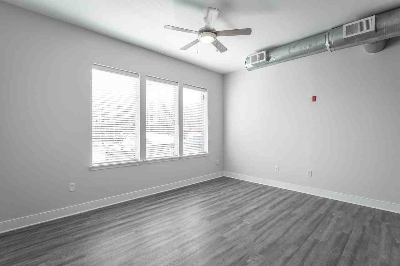 Southside Flats - Photo 5 of 21