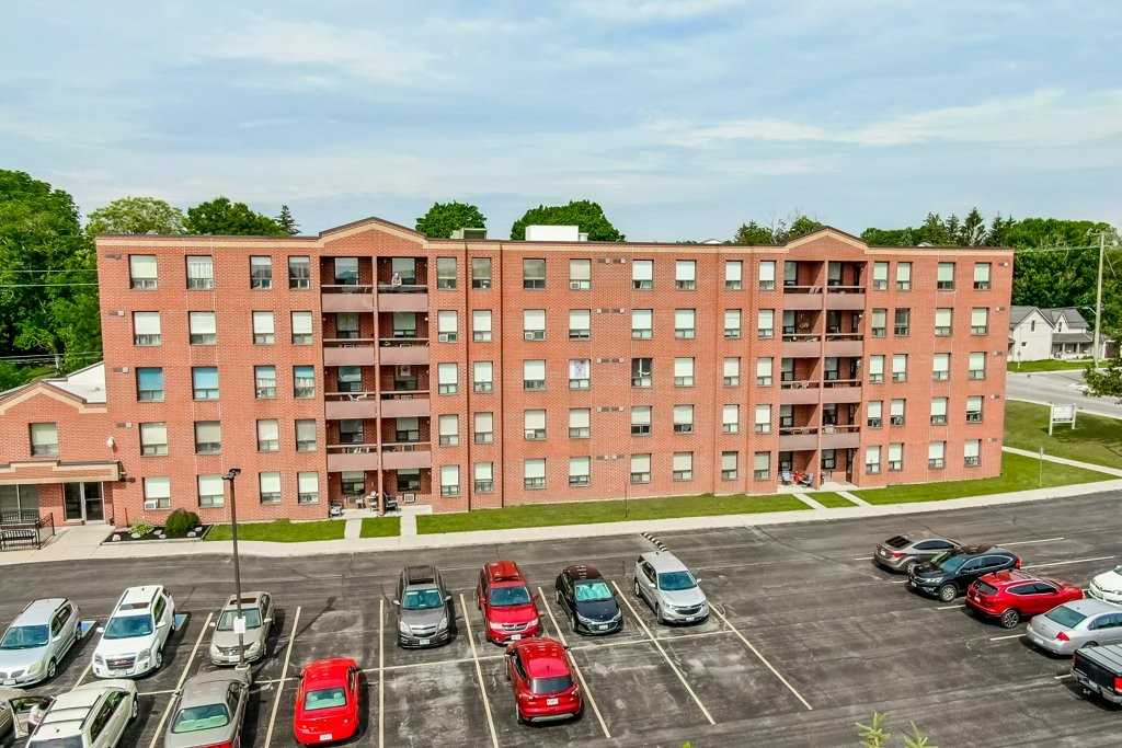 Queen's Park Residences Apartments 70 Queen St, Tillsonburg, ON N4G