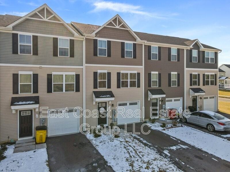 12 Rhea Dr - Photo 2 of 41