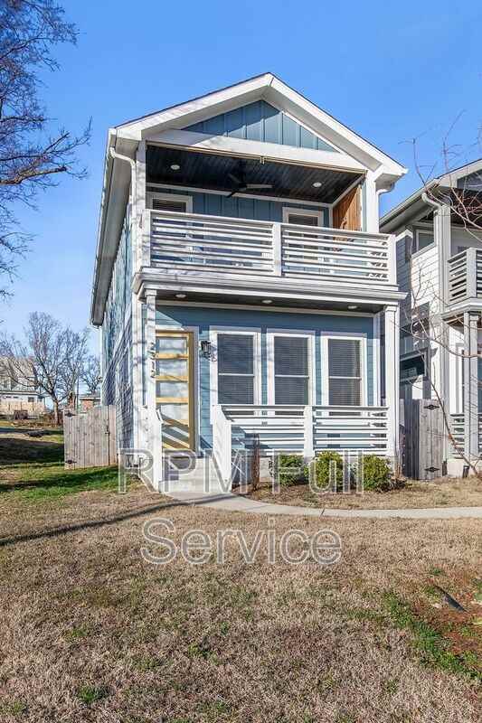 2312 Merry St - Photo 3 of 38