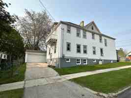 featured image of 1401 S 10th St