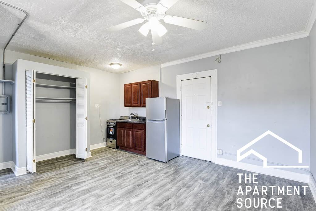 4735 N Beacon St #206 - Photo 2 of 13