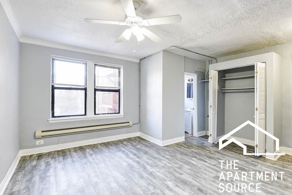 4735 N Beacon St #206 - Photo 3 of 13