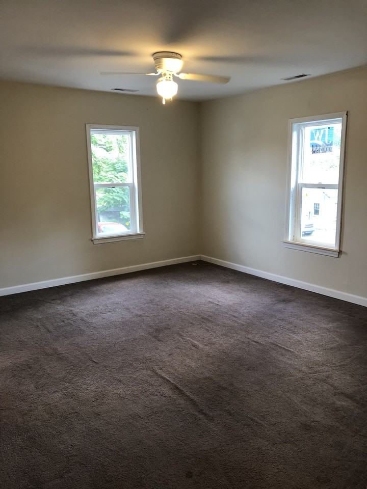 810 N West St #NA - Photo 2 of 10