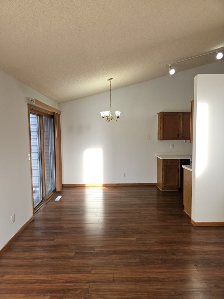 7891 72nd St S #72ndSTREET - Photo 3 of 27