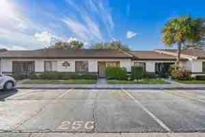 featured image of 7360 Ulmerton Rd Apt 25c #NA