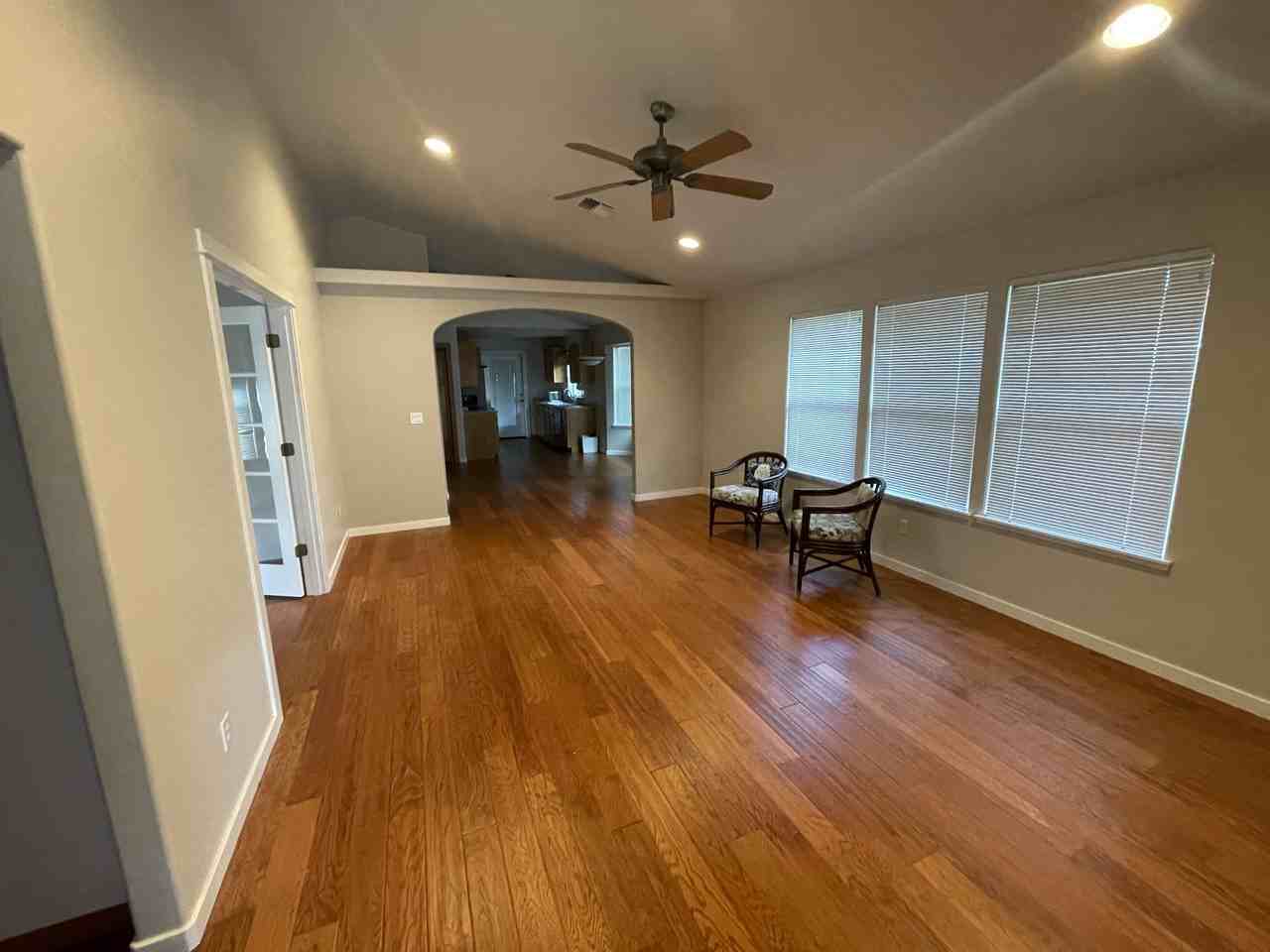 919 Schaefers Ln #NA - Photo 3 of 8