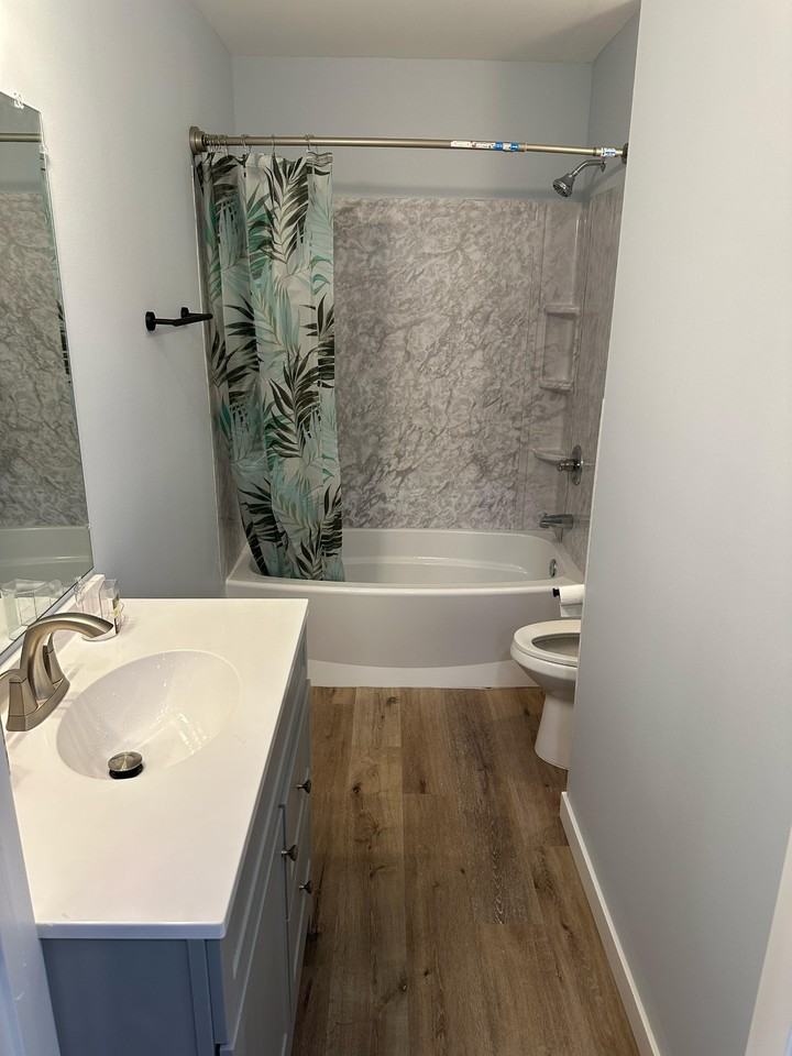 3240 Skyuka Rd #B - Photo 3 of 7