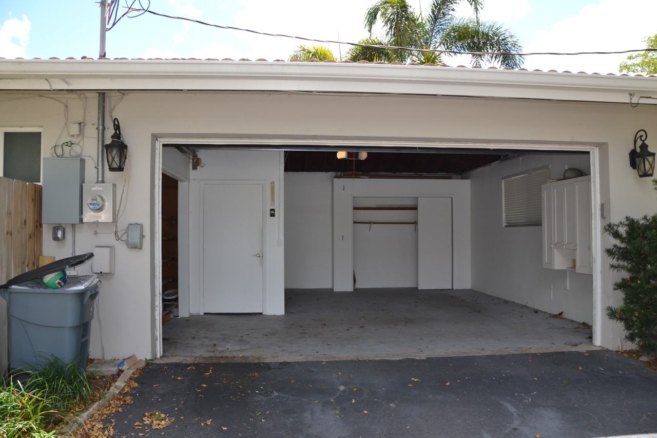 500 Sw 62nd Ave #NA - Photo 4 of 29