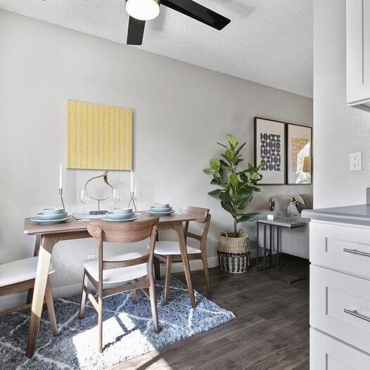 1900 S Campus Ave - Photo 5 of 32