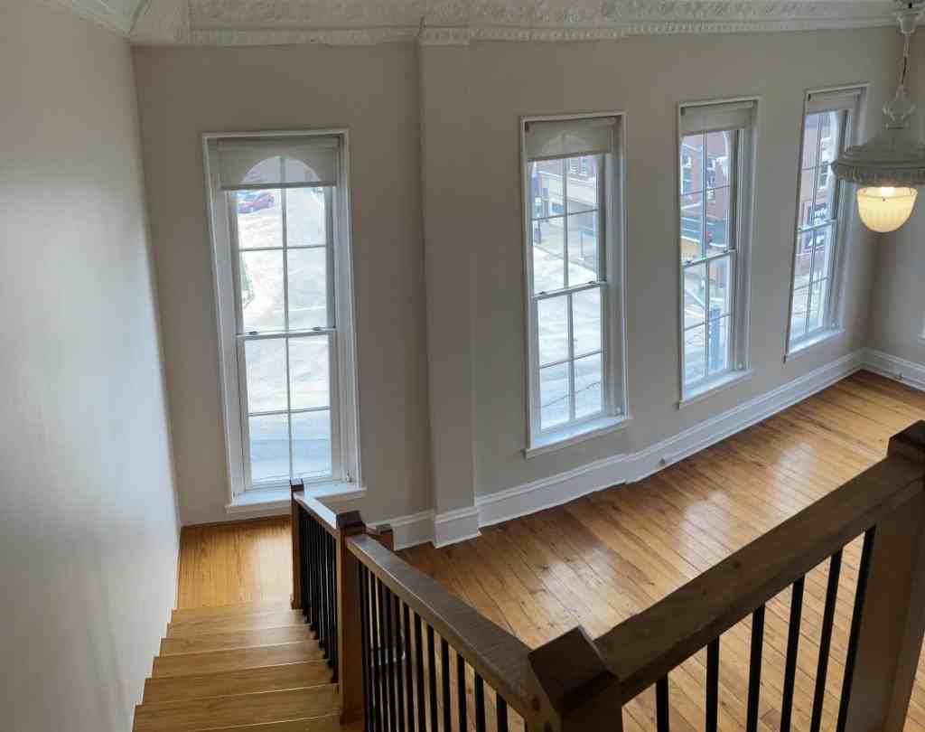 102 E Washington St Apt 303 - Photo 7 of 30