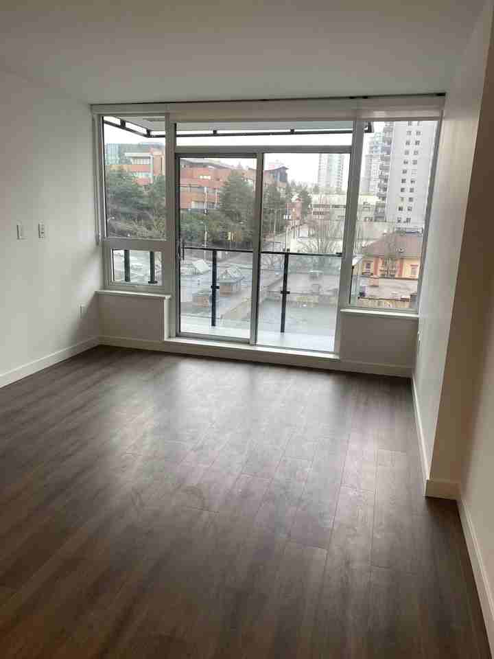 817 Carnarvon Street #1006 - Photo 3 of 11