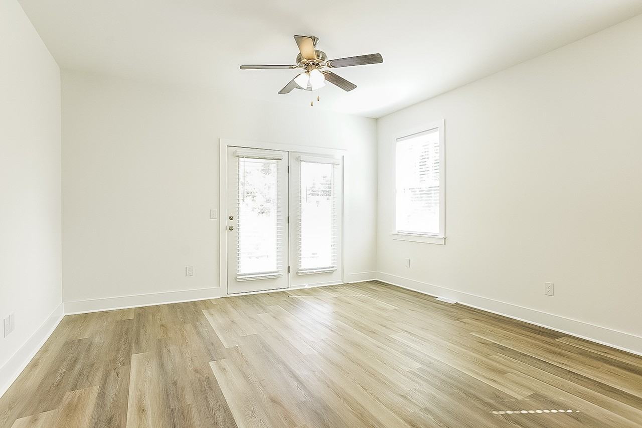 1418 Feldspar Ct - Photo 2 of 18