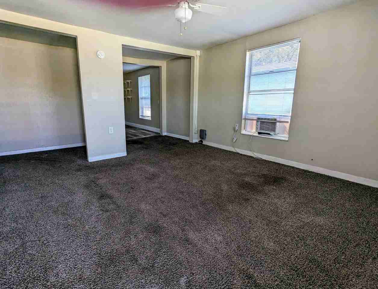 1952 W 44th St - Photo 3 of 14