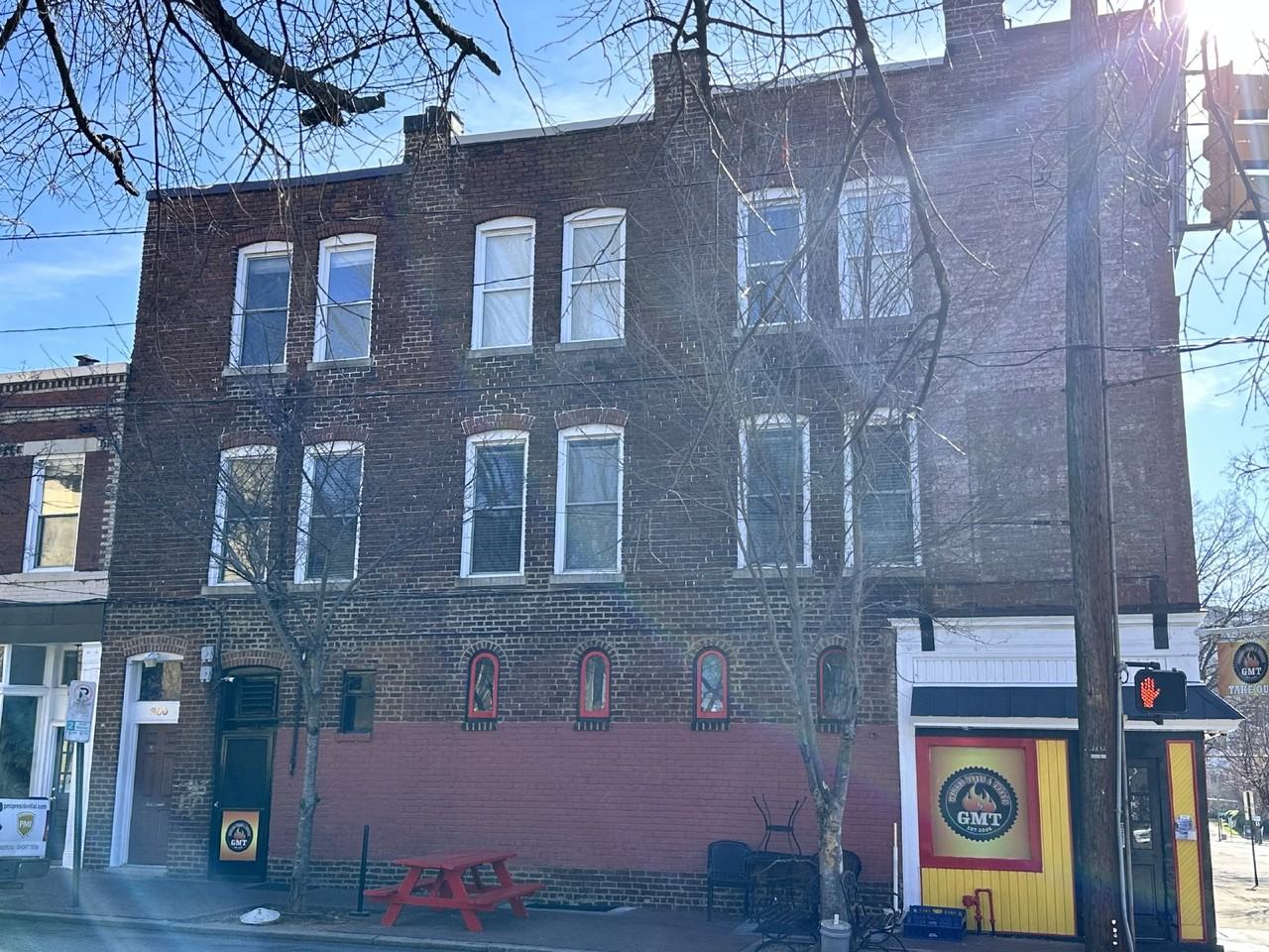 200 E Main St #2 - Photo 2 of 9