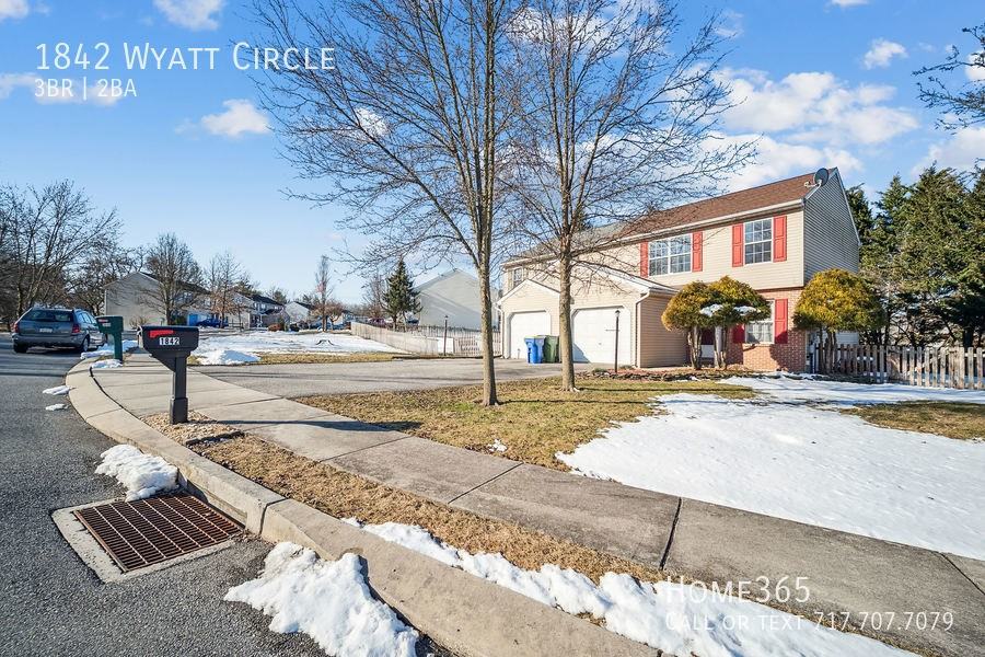 1842 Wyatt Cir - Photo 2 of 17