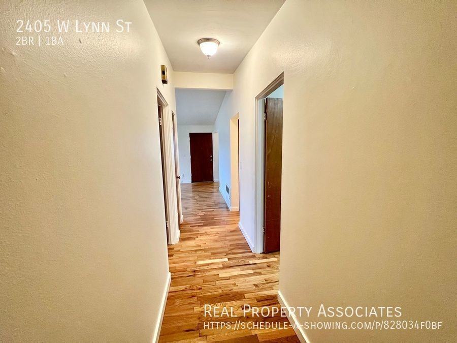 2405 W Lynn St - Photo 3 of 25