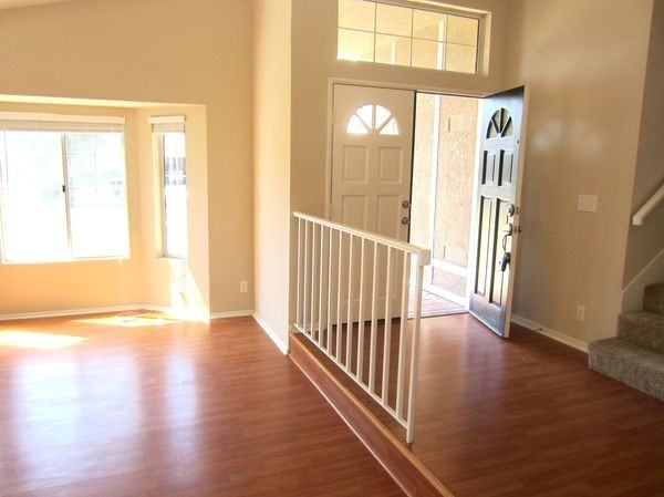 2061 Oldfield St - Photo 2 of 13