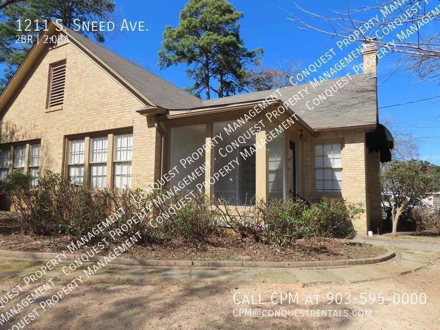 1211 S Sneed Ave - Photo 3 of 32