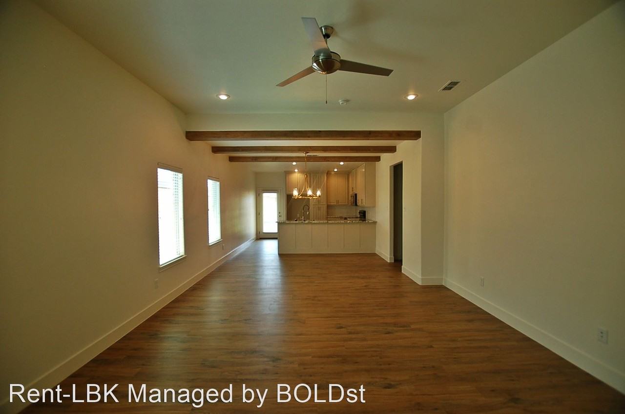 10404 Genoa Ave - Photo 2 of 11