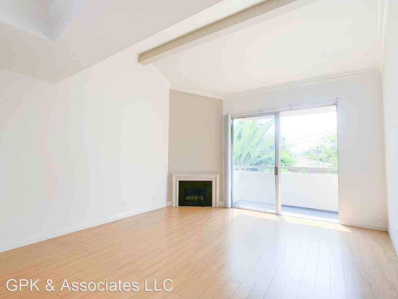 7007 Glasgow Ave. - Photo 3 of 12