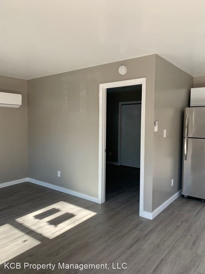 521  South Washington Street - Photo 3 of 8