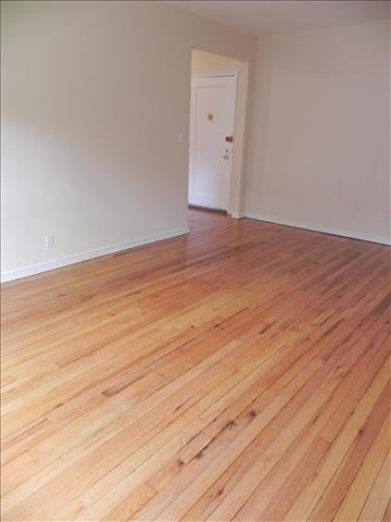 12 Welwyn Road #3M - Photo 3 of 11