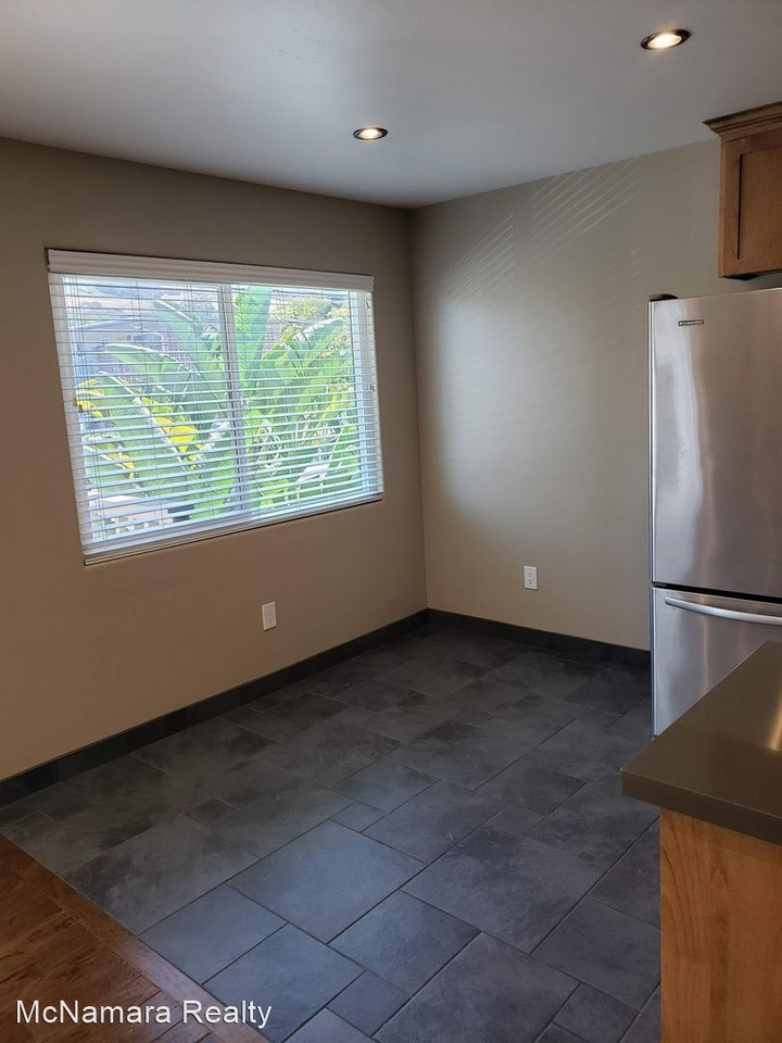 Sierra Vista Apartments - 500 and 510 E. Foothill Blvd. - Photo 2 of 3