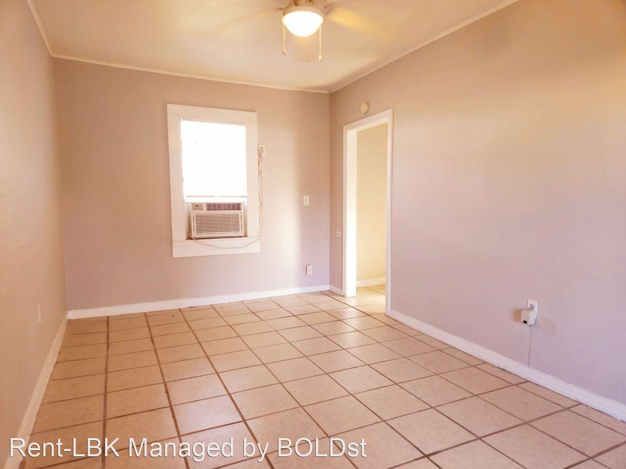 2623 26th Street - Photo 3 of 7