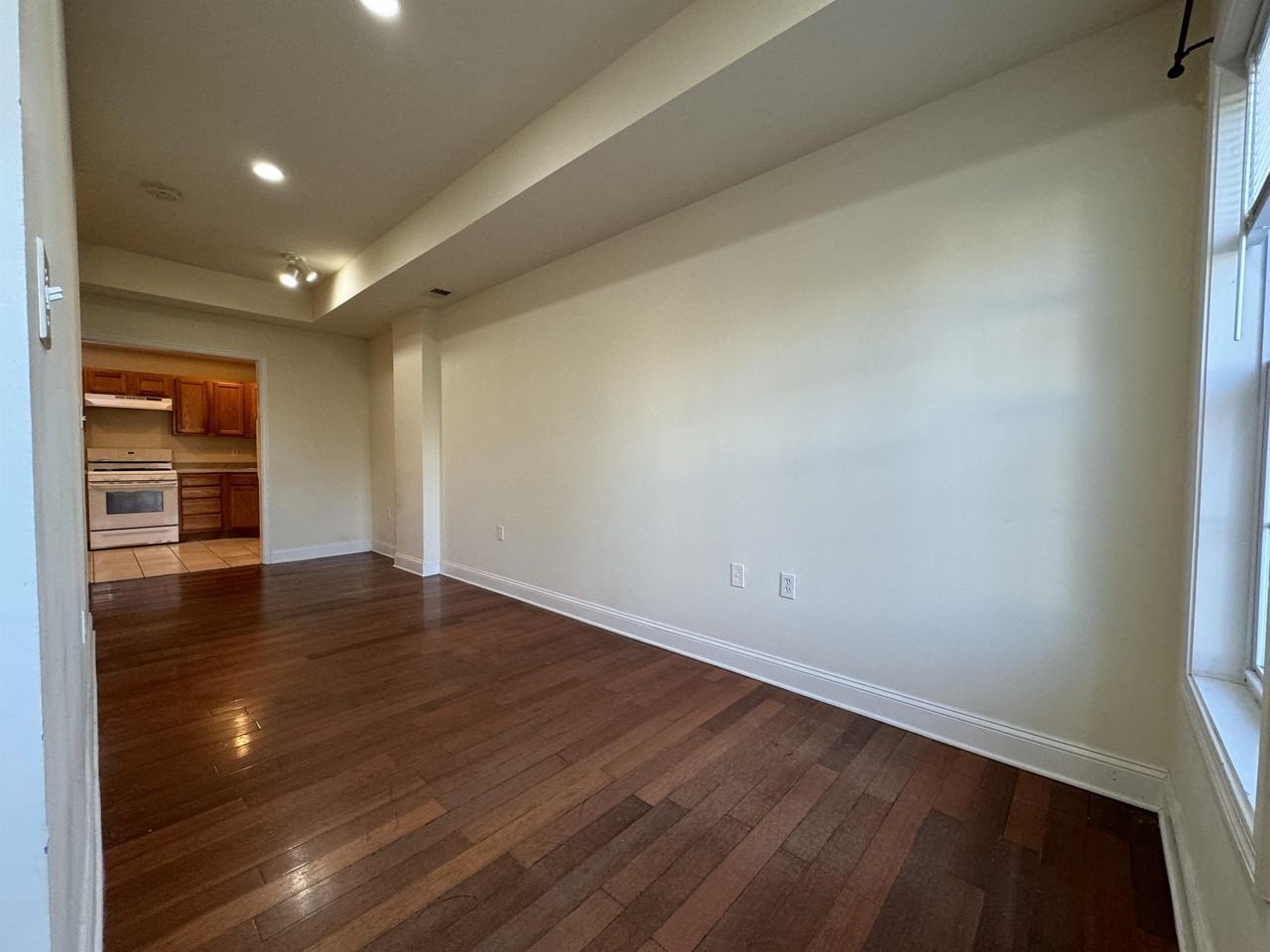 1522 3rd St Nw #A - Photo 3 of 23