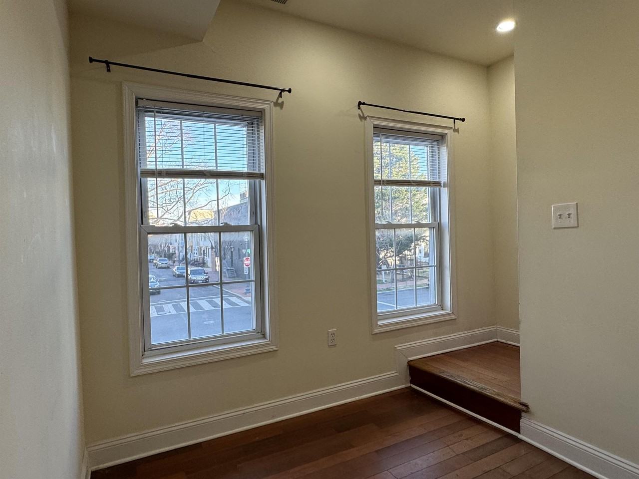 1522 3rd St Nw #A - Photo 7 of 23