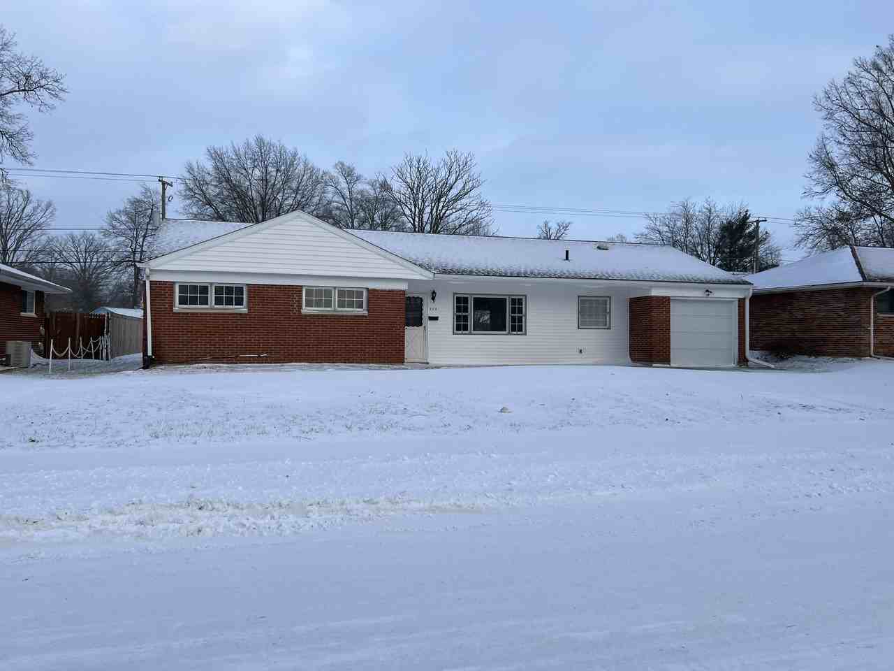 735 Gloria Ave #NA - Photo 2 of 28