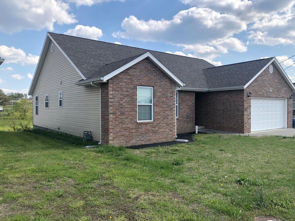 2631 Byers Ave #NA - Photo 2 of 10