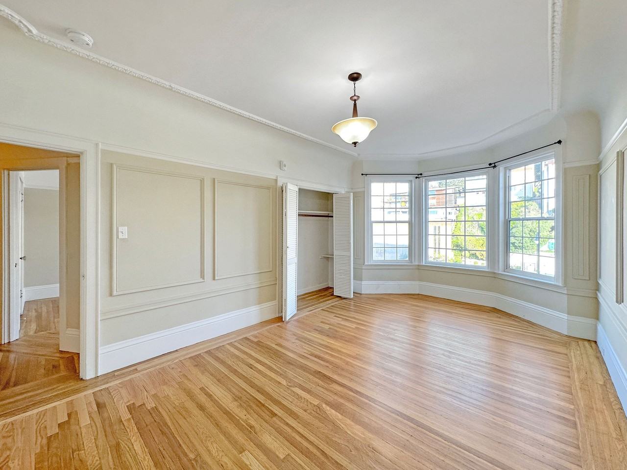 2725 Van Ness Ave #7