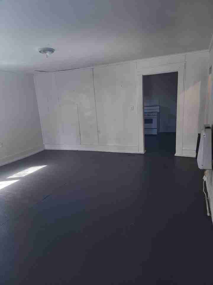 409 S 8th St #409 - Photo 2 of 7