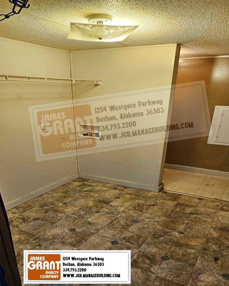 Southern Grace Trailer Park1119 North Broadway StreetLot 17 - Photo 2 of 12