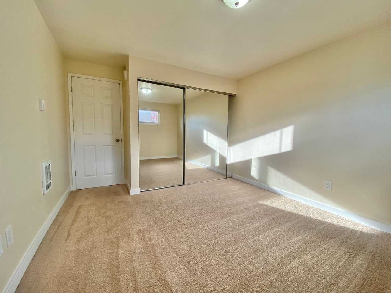 Summit Apartments - Photo 7 of 21
