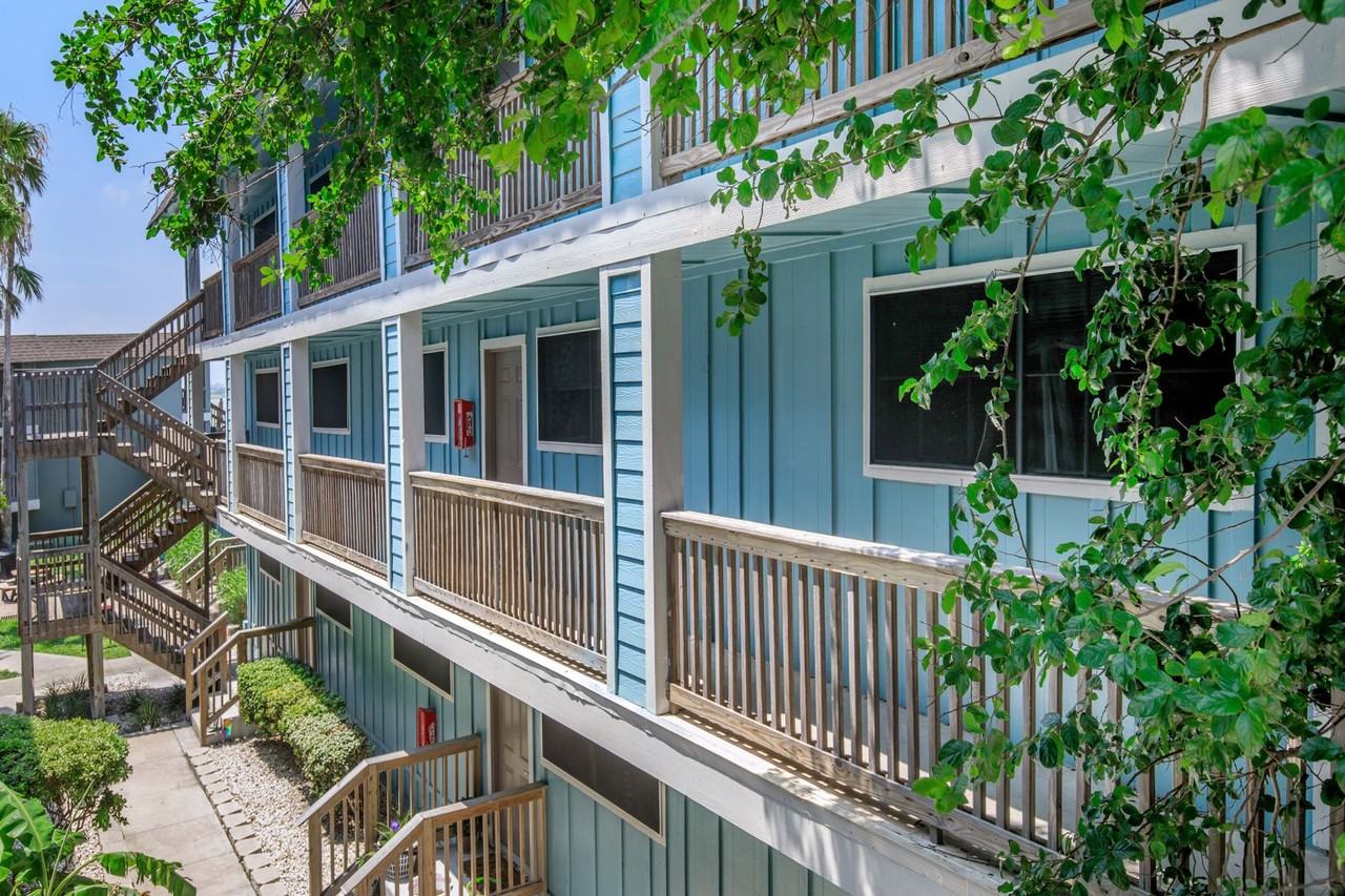 The Arts at Ocean Drive - Photo 7 of 8