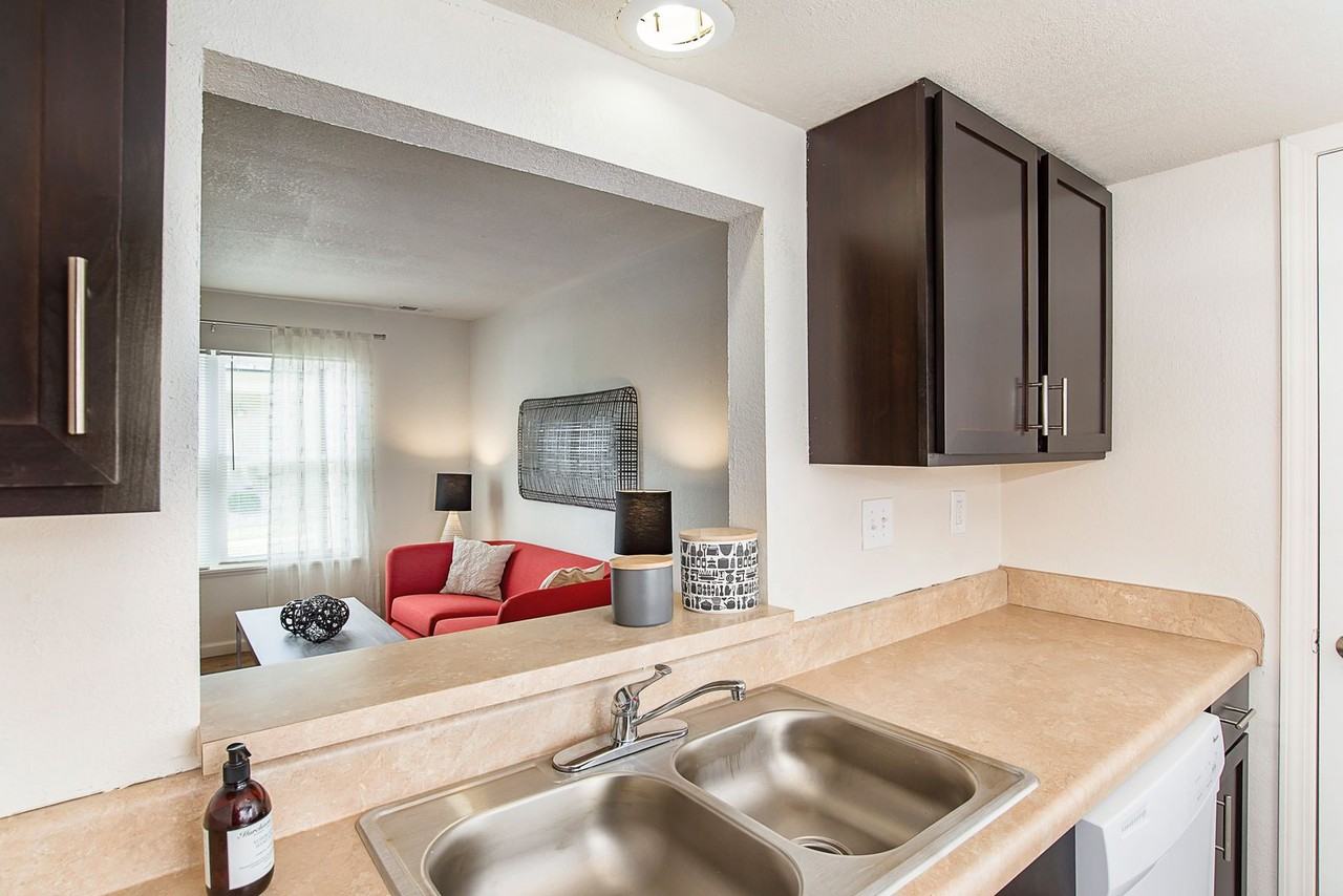 Villa Del Sol Apartments - Photo 7 of 50